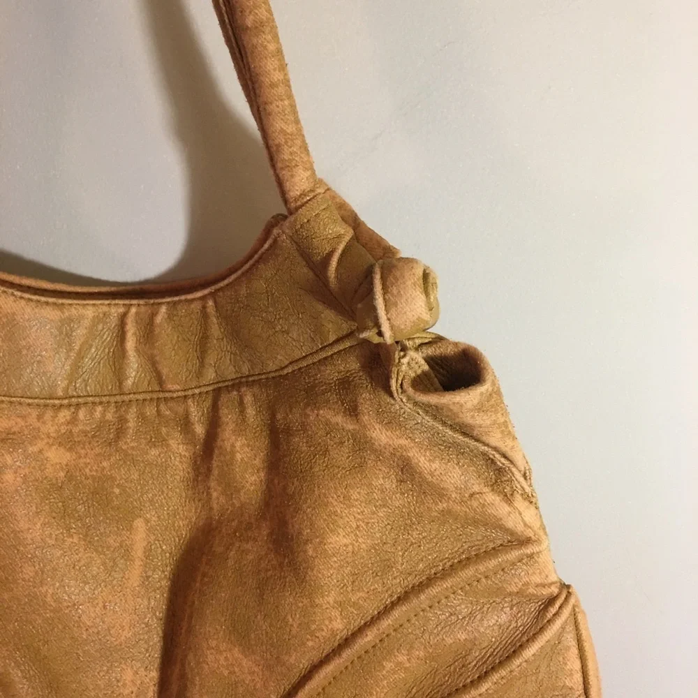 Vintage Le Jule Korean Tan Mustard Leather Shoulder Bag - Picture 8 of 16